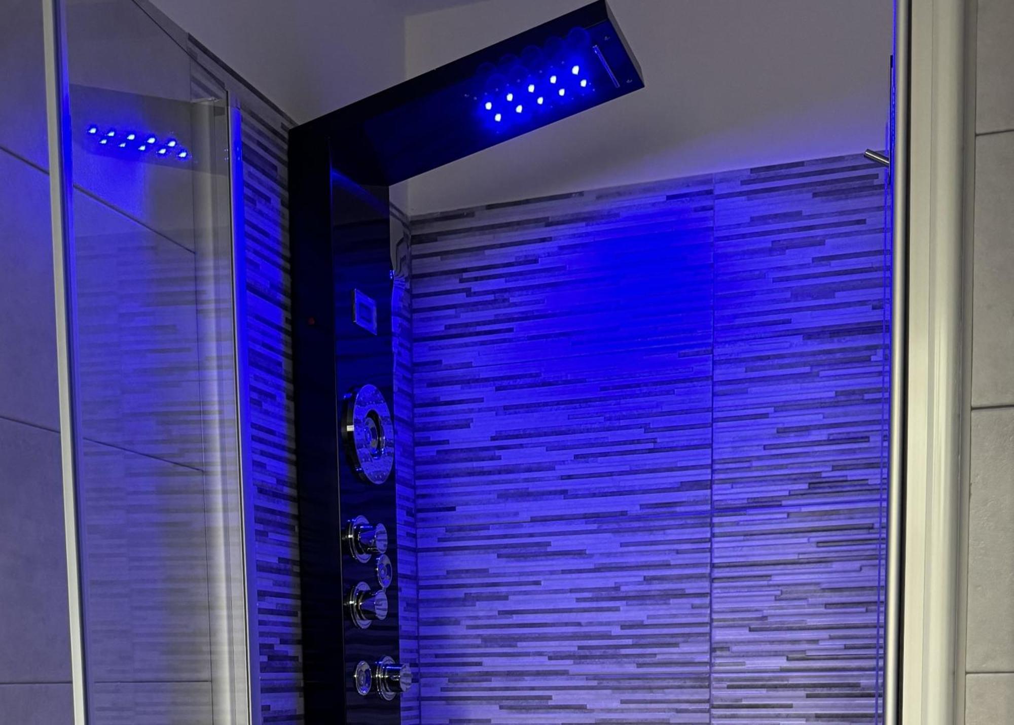 Jacuzzi Near Center Of Apartment *